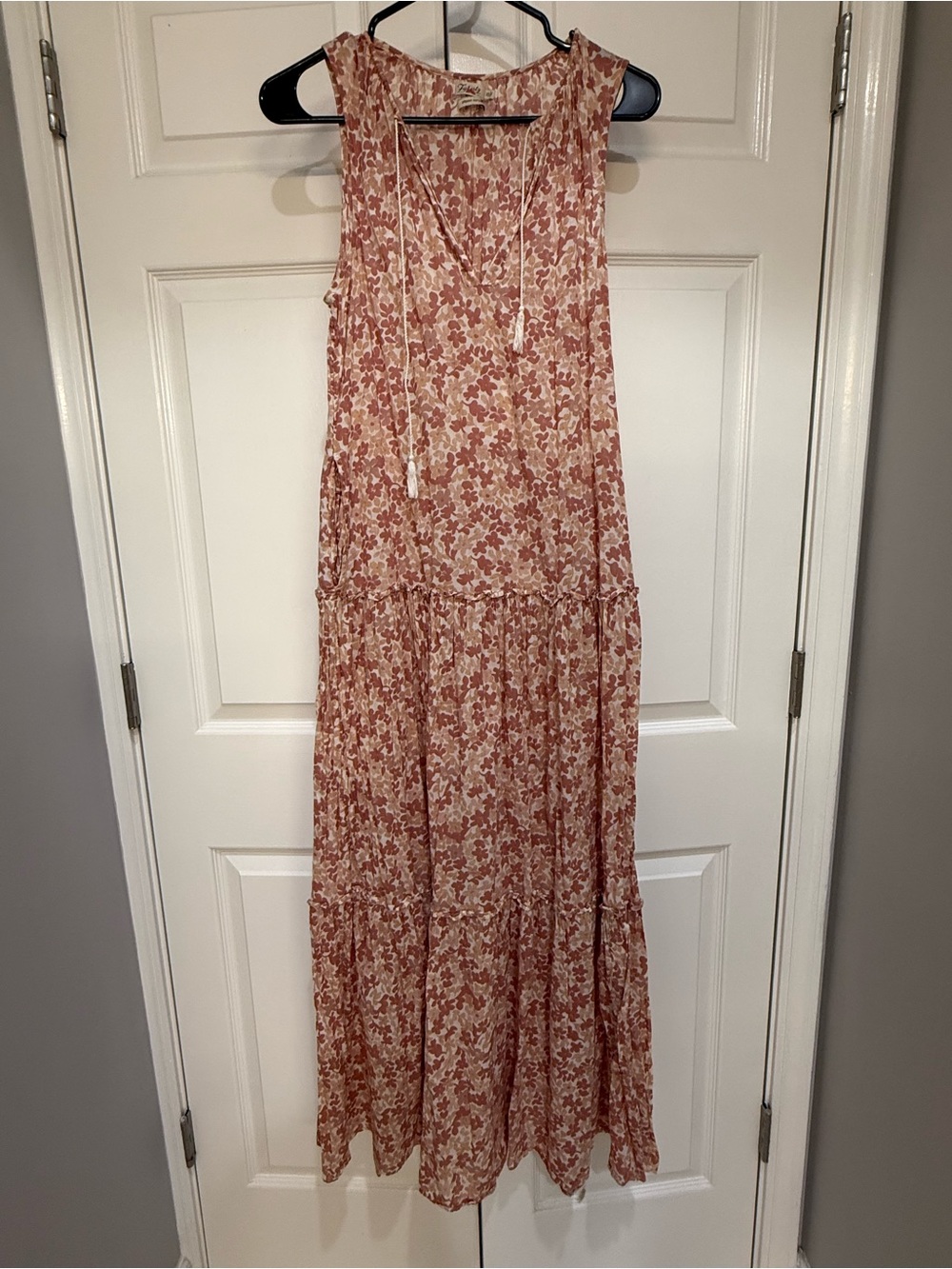 Faherty Sleeveless Pink Floral Tiered Maxi Dress